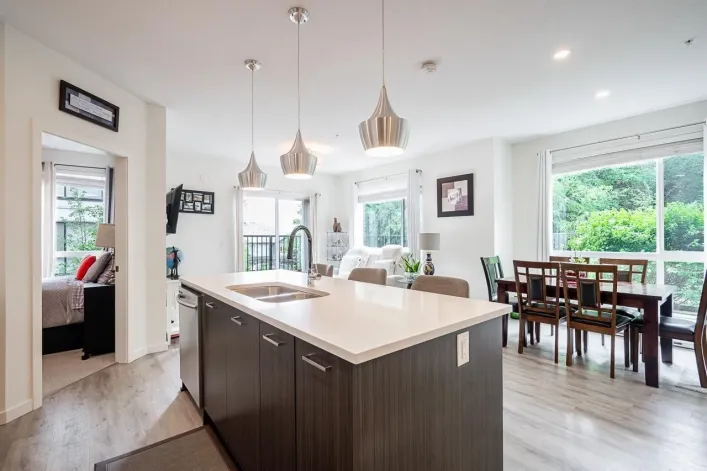 B004 20087 68 AVENUE, Langley