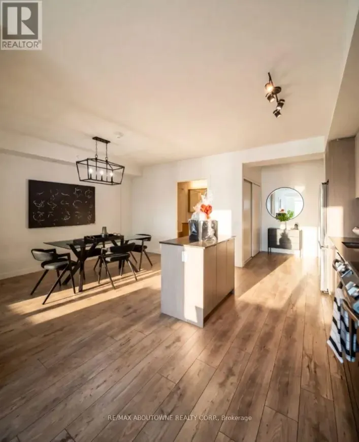 Apartment for rent: B0614 - 133 BRONTE ROAD, Oakville