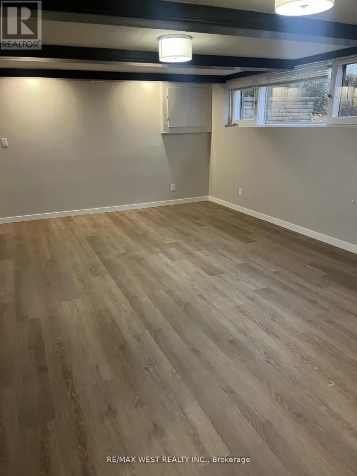 B1 - 35 LILYWOOD ROAD, Toronto