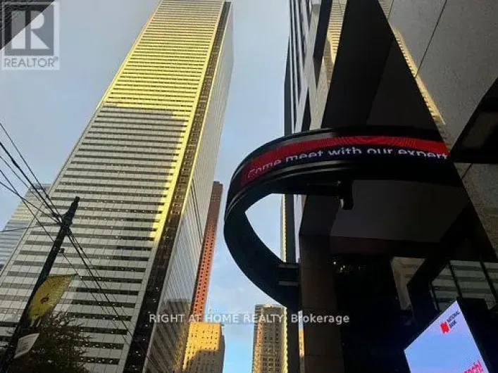 B101 - 121 KING STREET W, Toronto