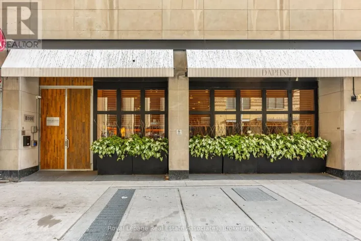 B101 - 67 RICHMOND STREET W, Toronto