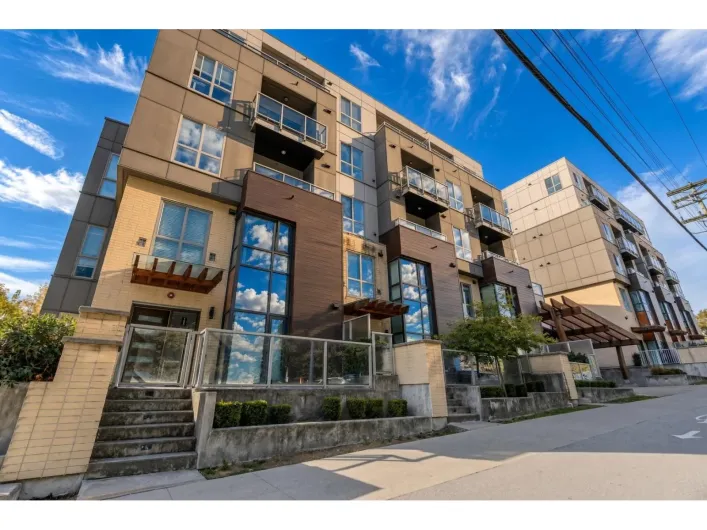 B107 9689 140TH STREET, Surrey