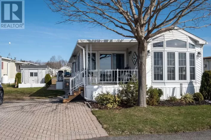 B11 - 153 COUNTY ROAD 27, Prince Edward County