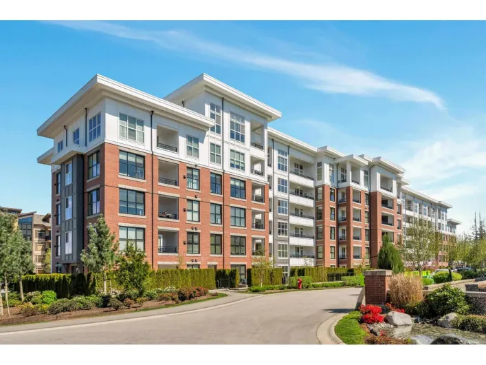 B116 8150 207 STREET, Langley