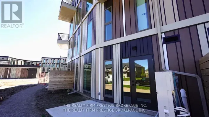 B118 - 2082 LUMEN DRIVE, London South