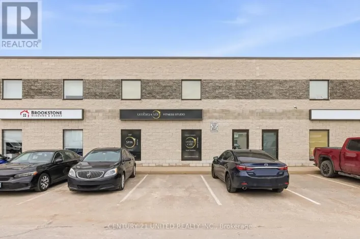 B13 - 1472 THORNTON ROAD, Oshawa