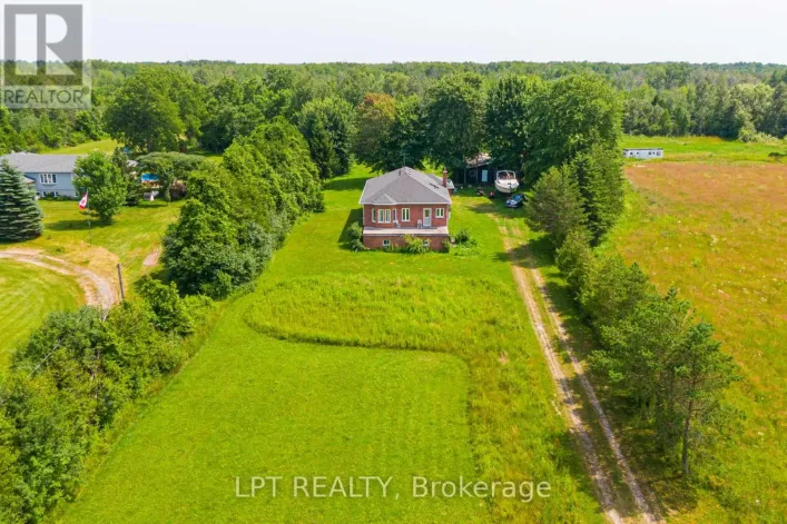 B130 DURHAM REGIONAL 23 ROAD, Brock