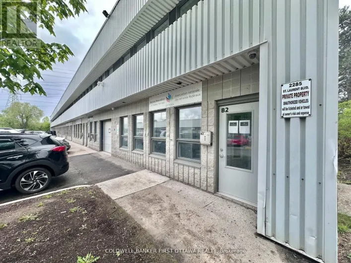 B2 - 2285 ST LAURENT BOULEVARD, Ottawa