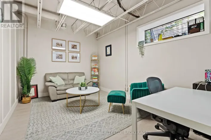 B3W - 1440 PELHAM STREET, Pelham