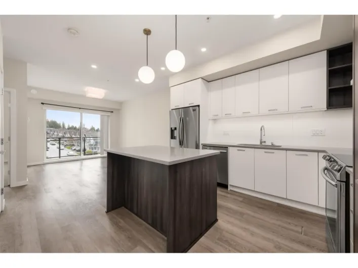 B407 20087 68 AVENUE, Langley