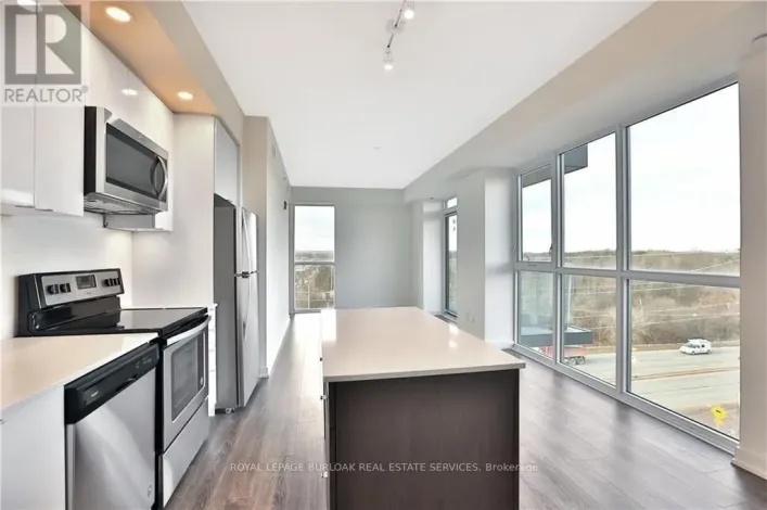 B610 - 5240 DUNDAS STREET, Burlington