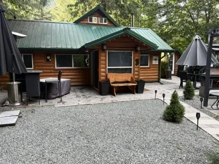 B9 65443 EMORY CREEK ROAD|Yale 