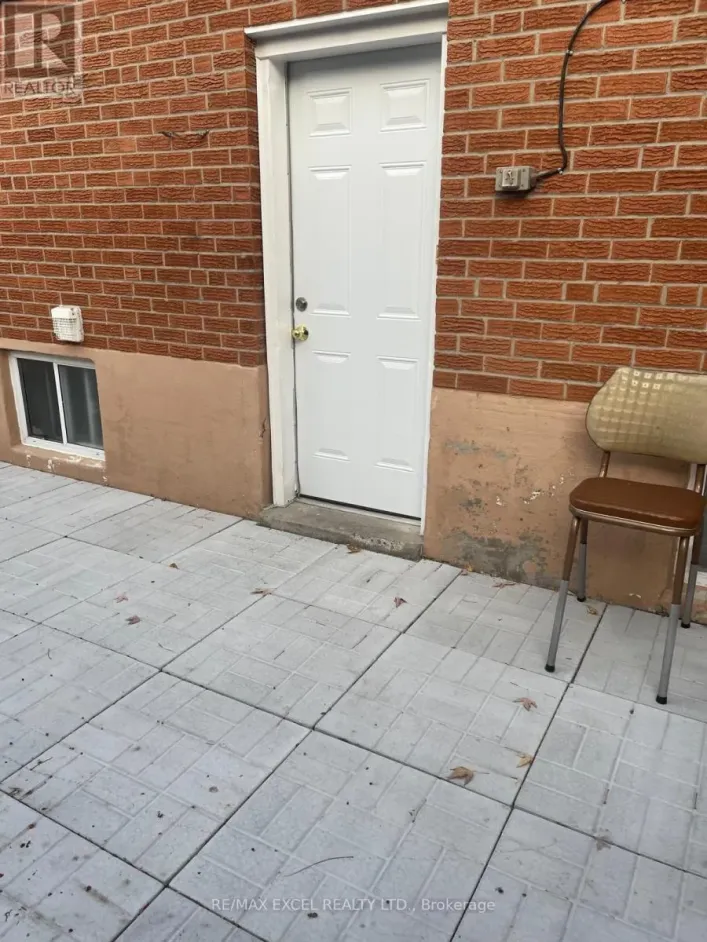 BACHLOR-BASEMENT - 387 CROSBY AVENUE, Richmond Hill