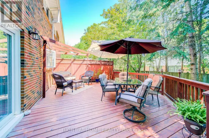 BACK UNIT - 107 SHERWOOD FOREST DRIVE, Markham