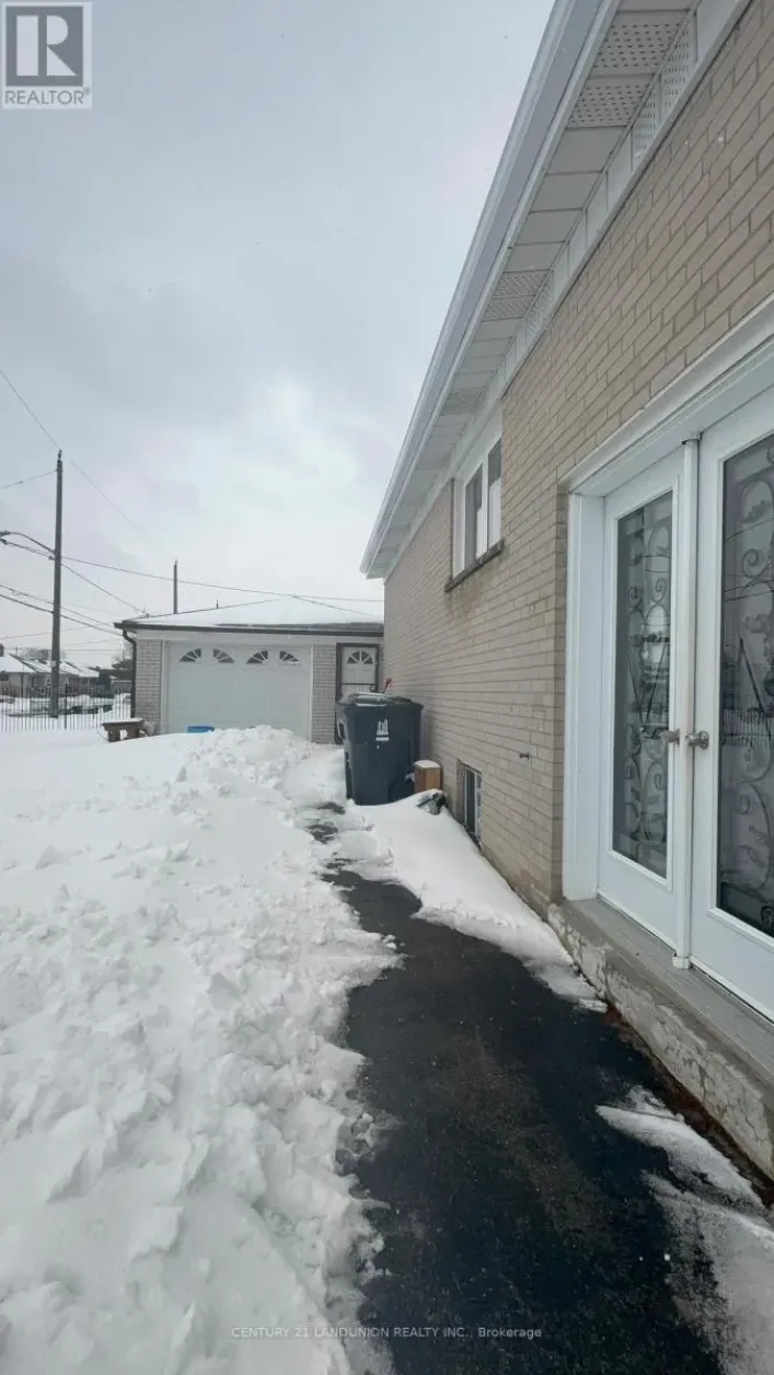 BASEMENT 1 BRADY CRESCENT, Toronto