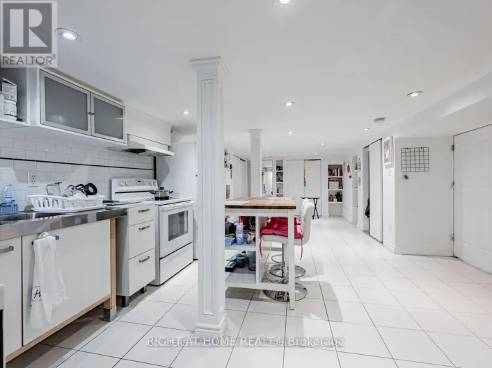 BASEMENT - 1069 COLLEGE STREET, Toronto