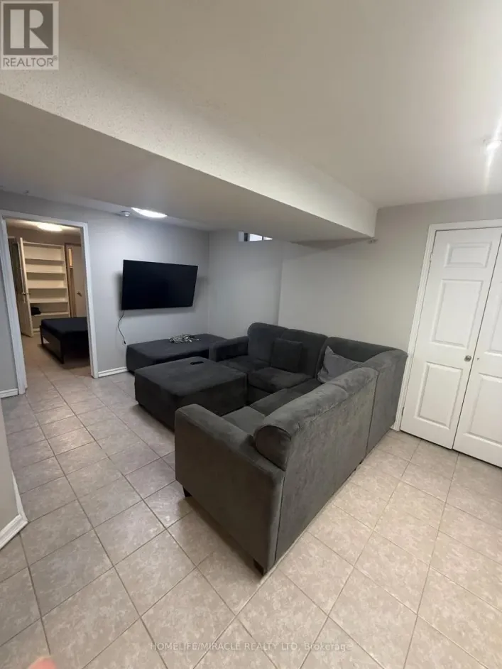 BASEMENT - 129 UPPER HUMBER DRIVE, Toronto