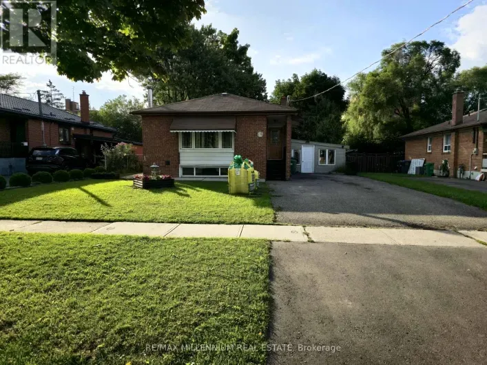 BASEMENT - 14 CHARLES STREET, Brampton