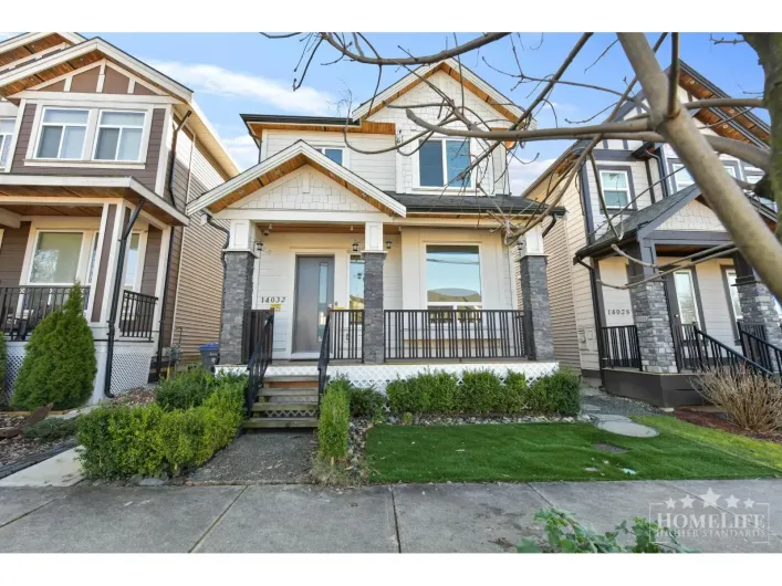 Basement 14032 60 AVENUE, Surrey