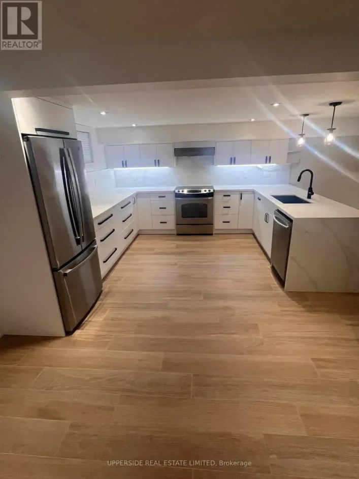 BASEMENT - 15 ADDINGTON CRESCENT, Brampton