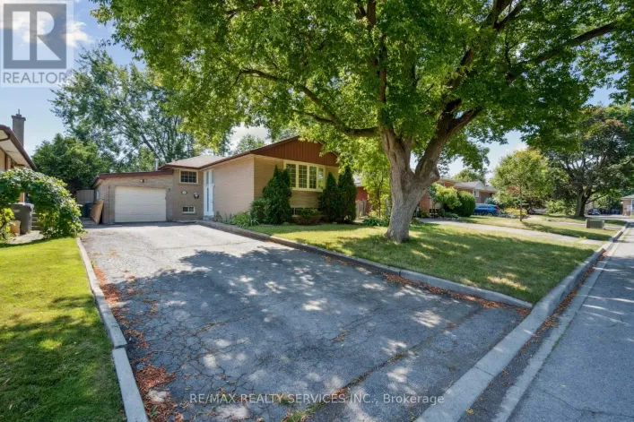 BASEMENT - 15 MCCLURE AVENUE, Brampton