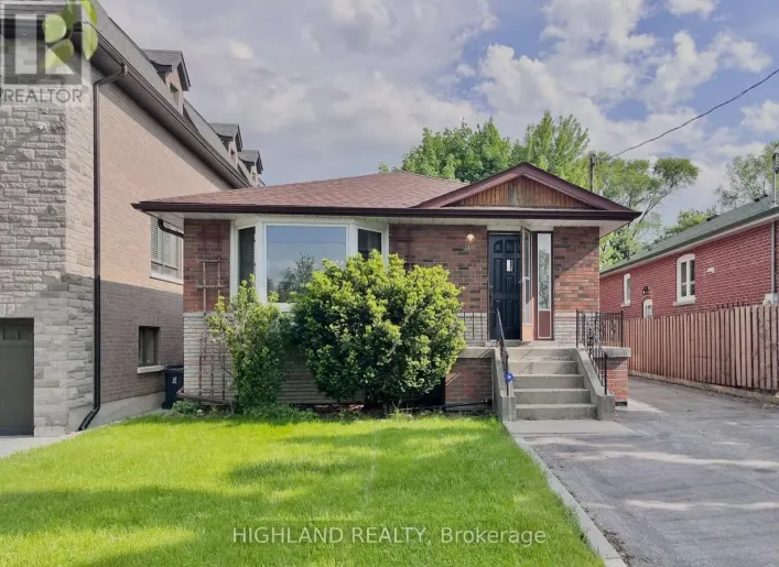 BASEMENT - 167 CHURCHILL AVENUE, Toronto