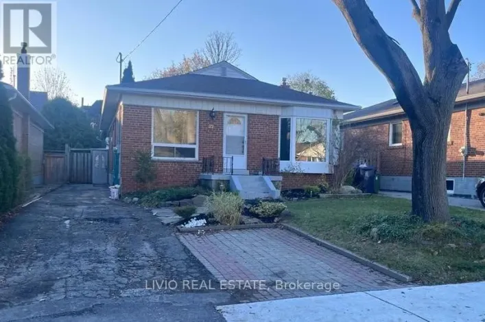 (BASEMENT) - 22 NORTHAMPTON DRIVE W, Toronto