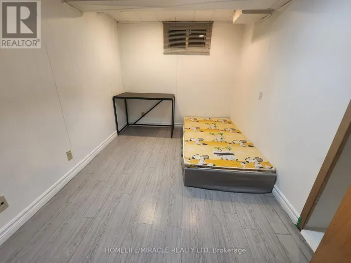BASEMENT - 30 YORKSHIRE ROAD, Toronto