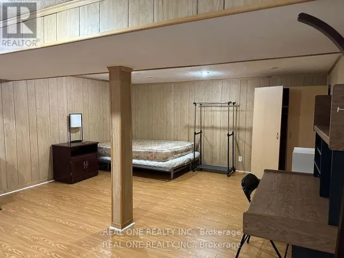 BASEMENT - 334 CHESTER LE BOULEVARD, Toronto