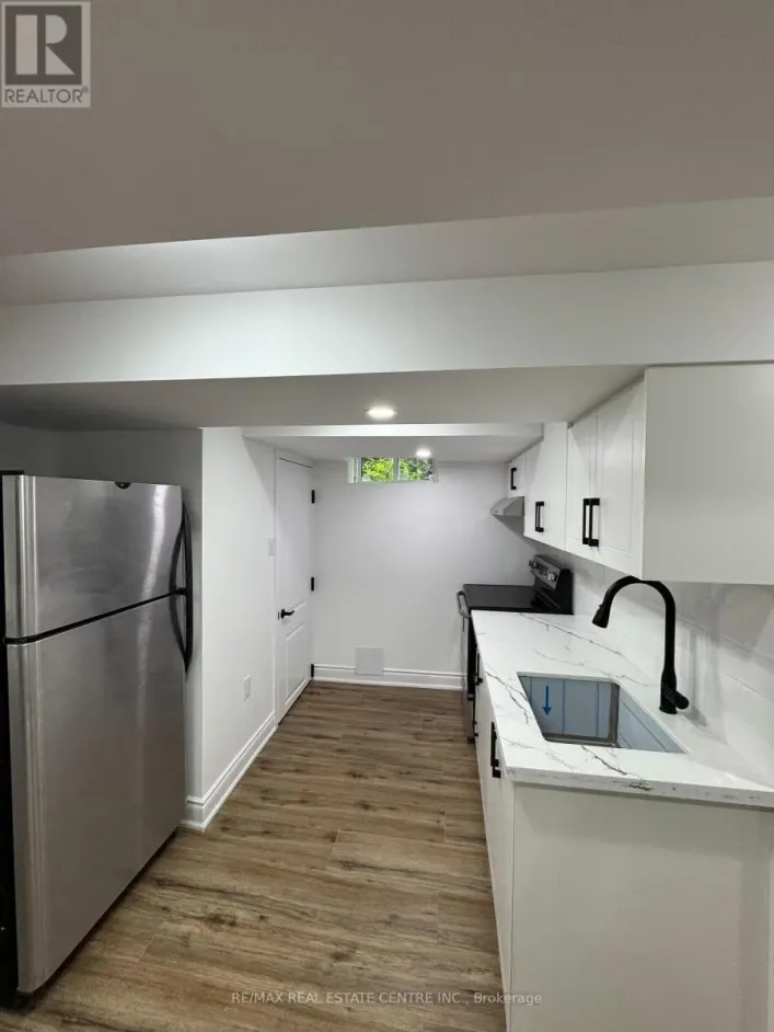 BASEMENT - 3722 ELLENGALE DRIVE, Mississauga