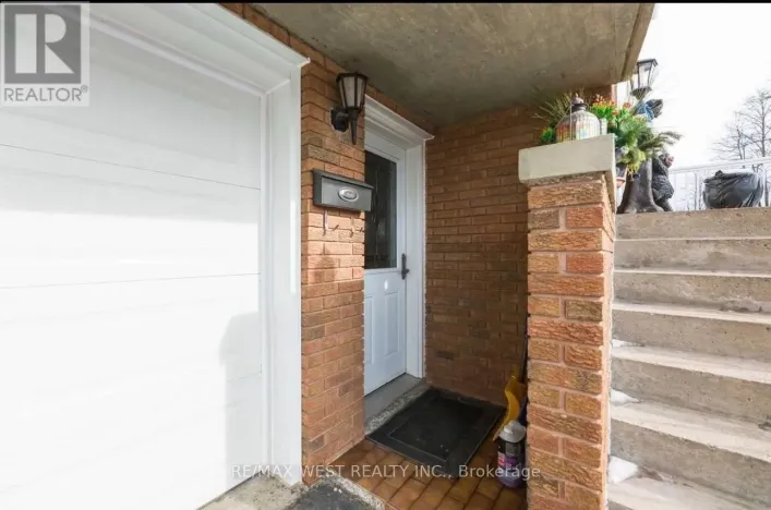 BASEMENT - 4 DANTEK COURT, Brampton