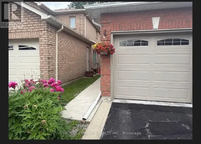 House for rent: BASEMENT - 4 HANIA TERRACE, Toronto