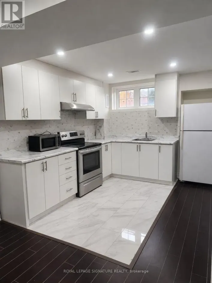 BASEMENT - 404 NAIRN CIRCLE, Milton