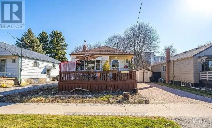 BASEMENT - 5 WESTBOURNE AVENUE, Toronto