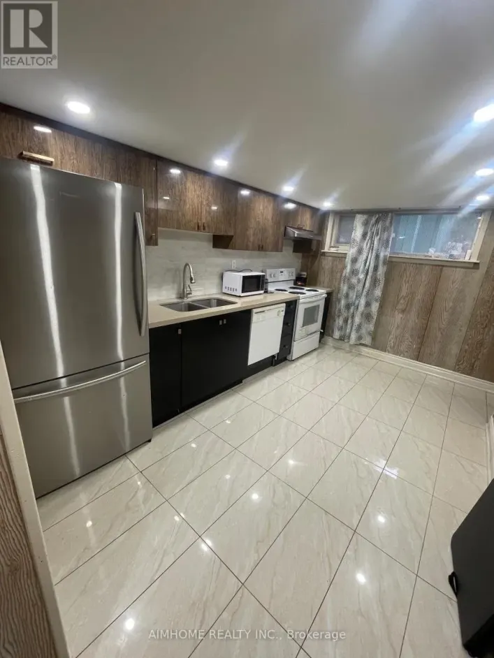 BASEMENT - 52 BEACHAM CRESCENT, Toronto