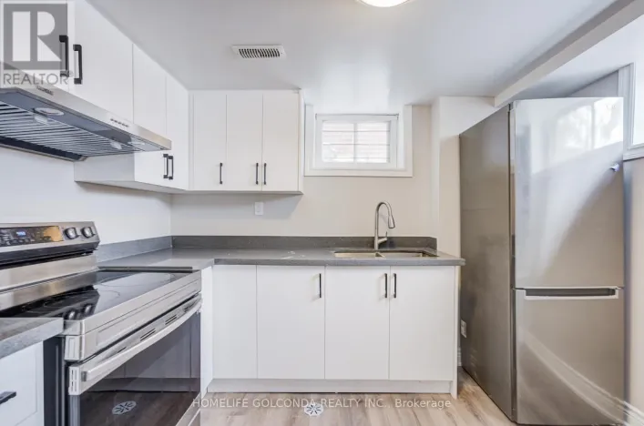 BASEMENT - 59 WOLSELEY STREET, Toronto