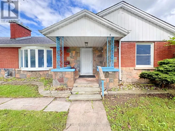 BASEMENT - 8 MIDDLE STREET, Georgina