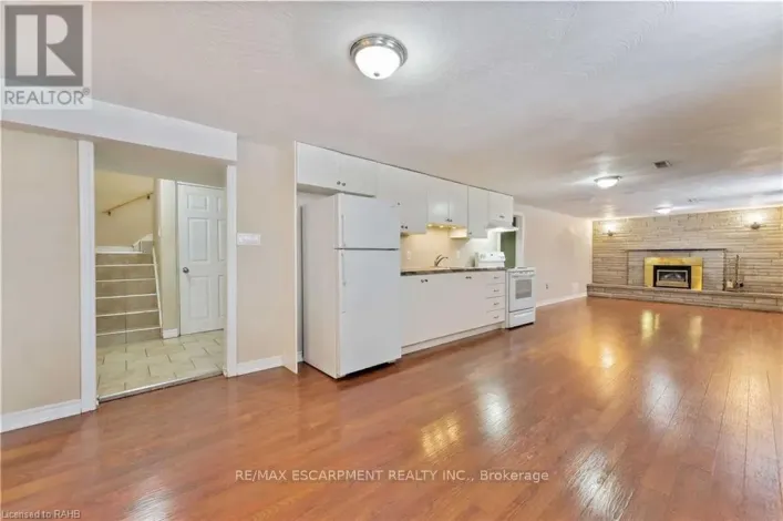 BASEMENT - 864 UPPER OTTAWA STREET, Hamilton