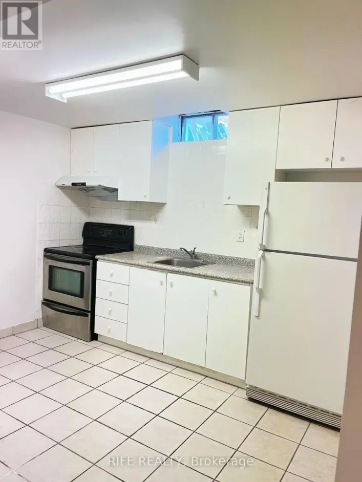 BASEMENT A2 - 50 DOWLING CIRCLE, Markham