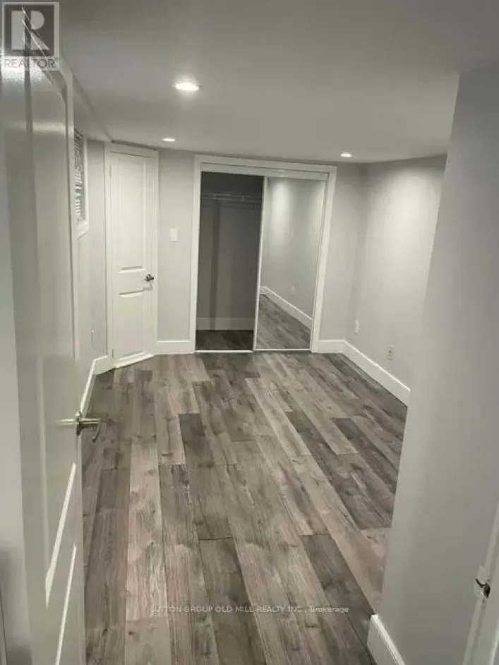BASEMENT UNIT 1 - 45 SEVENTH STREET, Toronto
