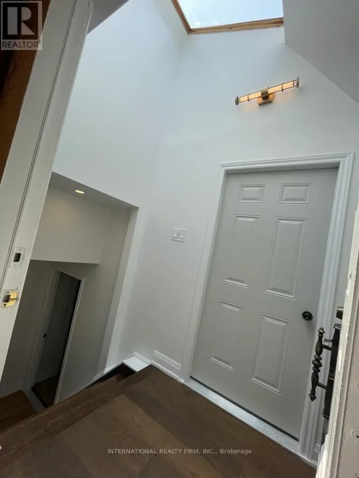 BASEMENT UNIT - 53 OAKRIDGE DRIVE, Toronto
