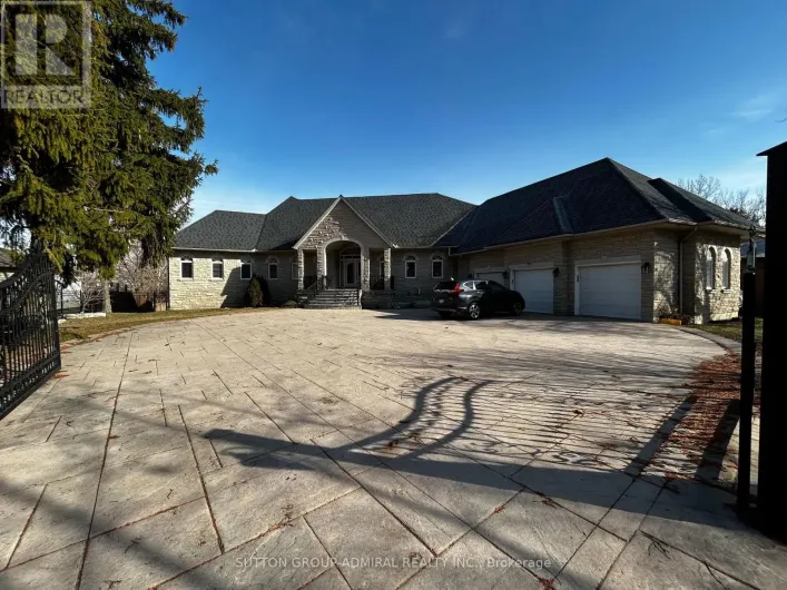 BASEMENT UNIT A - 64 HILLSIDE AVENUE, Vaughan