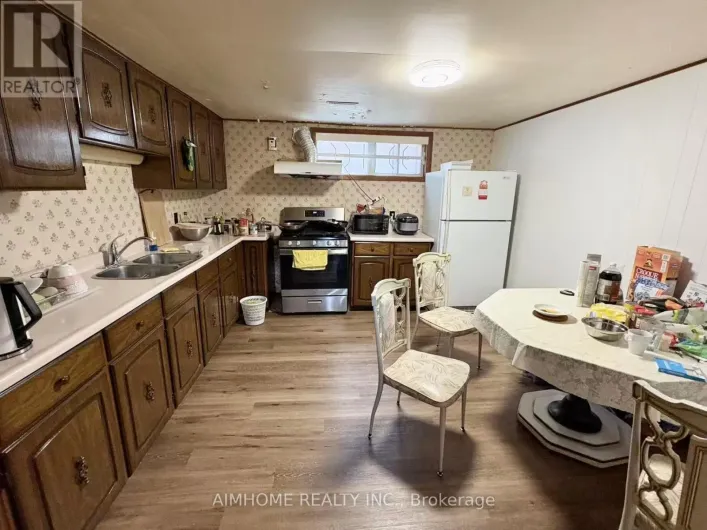 BASEMENT1 - 163 FAIRGLEN AVENUE, Toronto