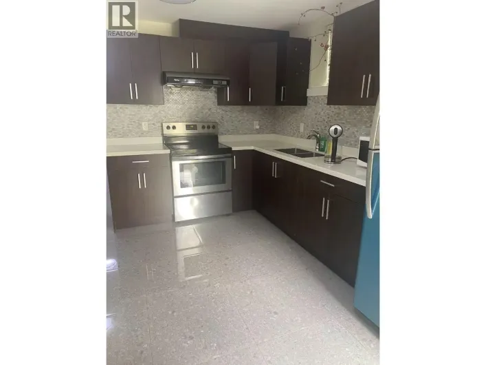 Basement-2 3254 E 6TH AVE, Vancouver