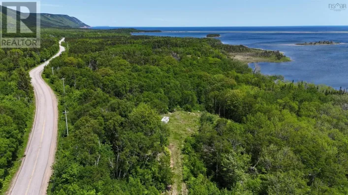 Bay St Lawrence Road, Aspy Bay