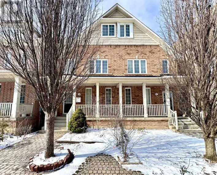 BEDROOM (3RD LEVEL) - 30 ALDWINCKLE HEIGHTS, Toronto