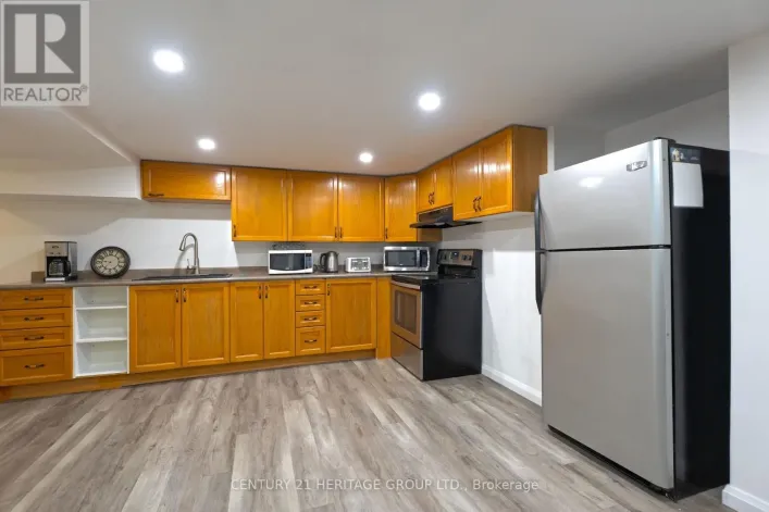 BMST - 66 FERN VALLEY CRESCENT, Richmond Hill