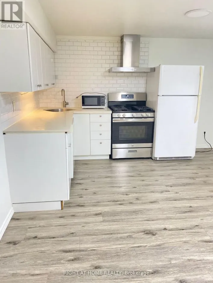 BSMNT - 37 CLIFTON AVENUE, Toronto
