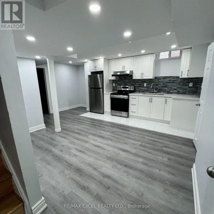 BSMT - 102 GALBRAITH CRESCENT, Markham