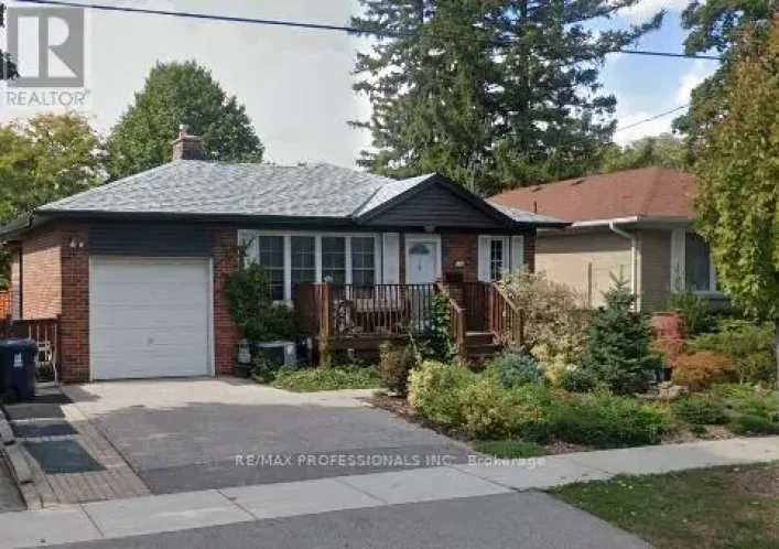 BSMT - 102 PAULART DRIVE, Toronto